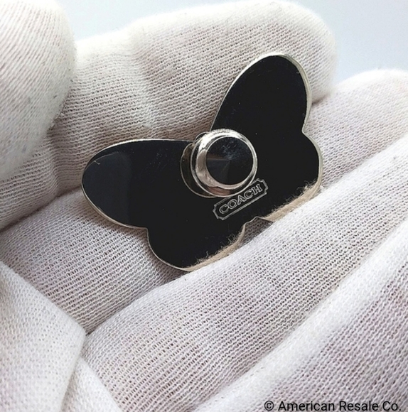 Vintage COACH Light Blue Enamel Butterfly Lapel Pin Brooch Purse Backpack Charm - Picture 5 of 6